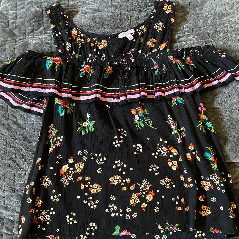 Patterned Cold Shoulder Top